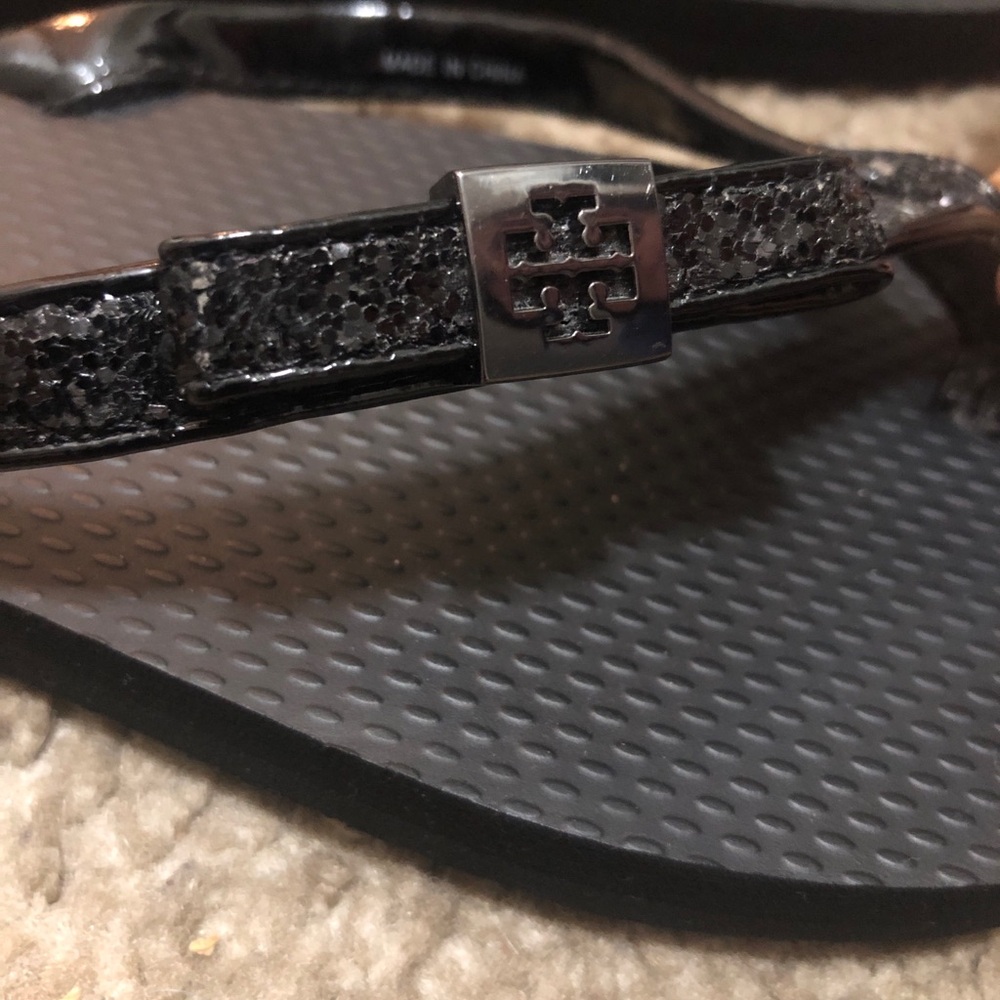 Tory Burch Black Patent Jelly Bow Flip Sandals( Sparkles)Size 7Great conditions - Picture 2 of 5